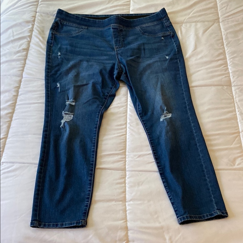 2for $20: pull on Distressed Women's Jeans